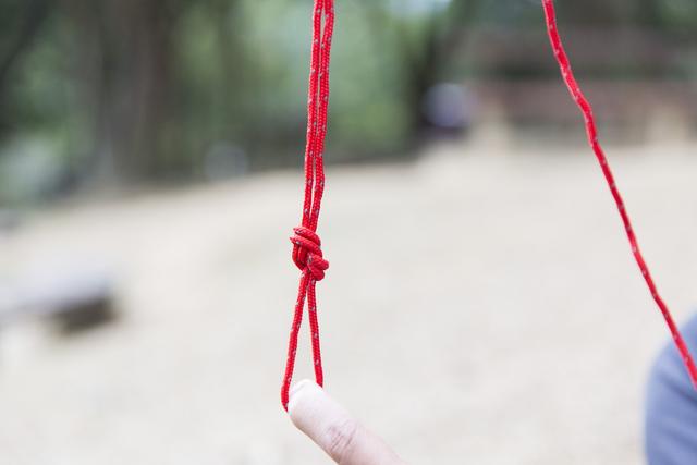 實用野外露營教學,學會5種常用繩結從此露營不必怕