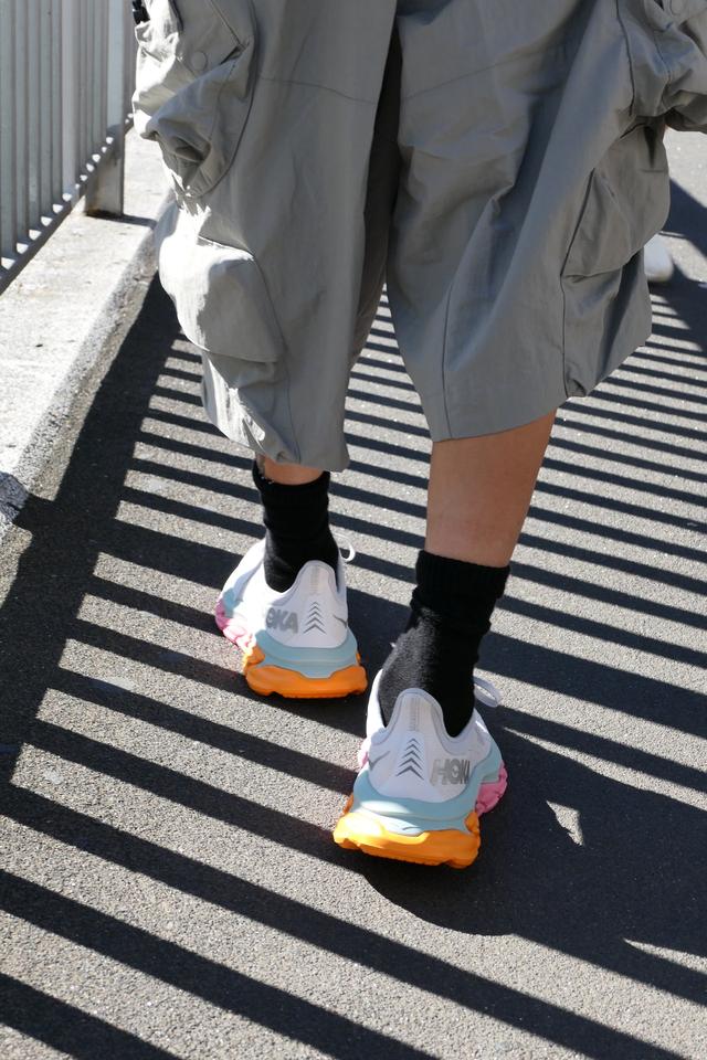 盤點(diǎn)HOKA ONE ONE歷代CLIFTON鞋款,時(shí)尚和戶外運(yùn)動(dòng)兩不誤