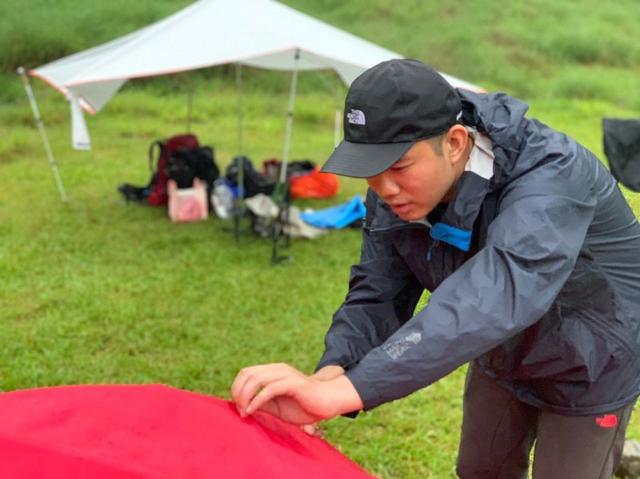 山浩Mountain Hardwear沖鋒衣和沖鋒褲實測,陪你走濕路