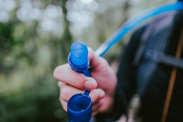 CamelBak駝峰水袋實測,相見恨晚的一款戶外裝備分享