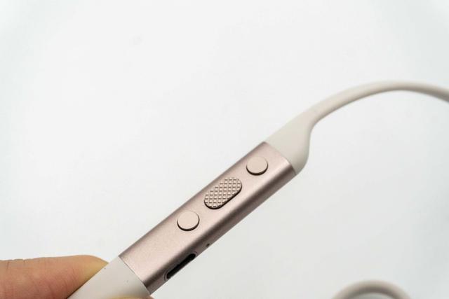 藍牙耳機推薦,Bowers Wilkins無線藍牙耳機簡單使用心得