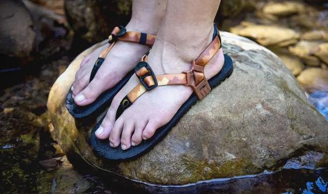 戶外涼鞋評(píng)測(cè),6款機(jī)能涼鞋哪一雙適合你?
