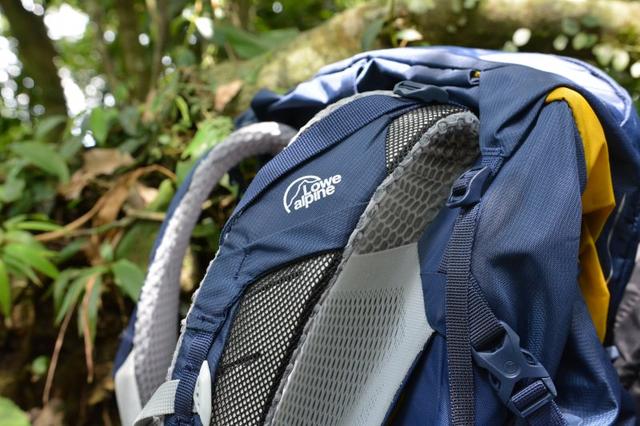 適合新手入門的一款登山背包,Lowe Alpine戶外背包測評