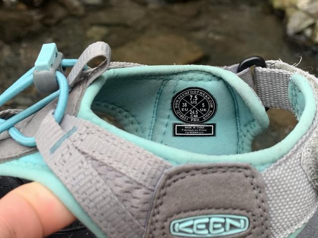 KEEN透氣舒適女生專屬溯溪涼鞋測評,夏日必備的戶外鞋