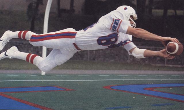 爛大街的Champion,四個關鍵字搞懂101歲的Champion品牌歷史