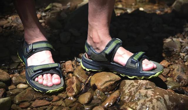 戶外涼鞋評(píng)測(cè),6款機(jī)能涼鞋哪一雙適合你?