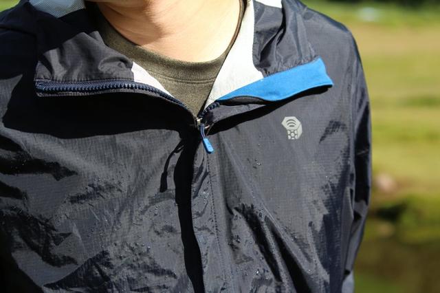 山浩Mountain Hardwear沖鋒衣和沖鋒褲實測,陪你走濕路