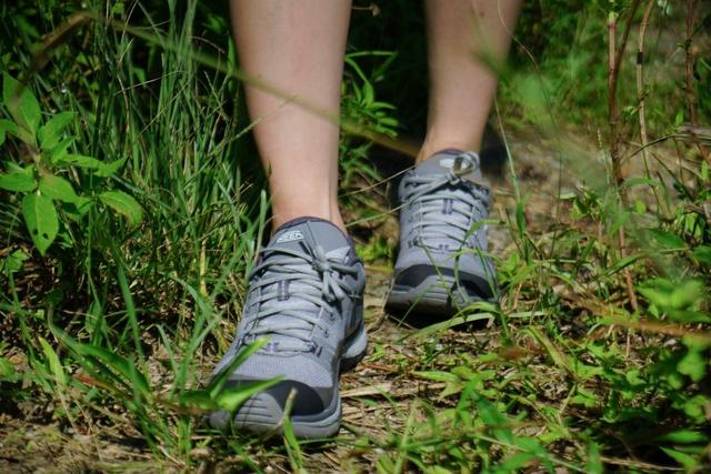 高顏值的徒步鞋品牌推薦,來自keen的一款戶外徒步鞋實測