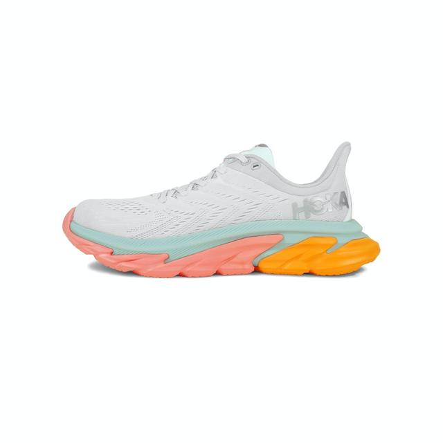 盤點(diǎn)HOKA ONE ONE歷代CLIFTON鞋款,時(shí)尚和戶外運(yùn)動(dòng)兩不誤