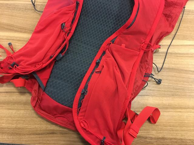 晚上去爬山,這些戶外裝備用品性能不能忽視