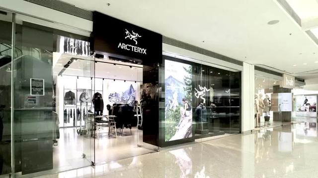 你嫌棄的運動服已成為潮流,盤點這些經典的運動品牌有哪些?