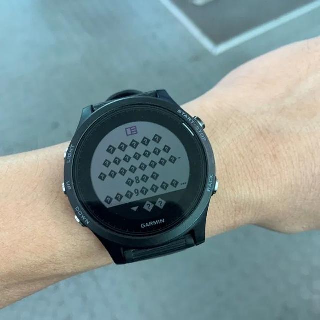 Suunto頌拓9Baro鈦合金腕表,由跑步、登山到上班的運動手表