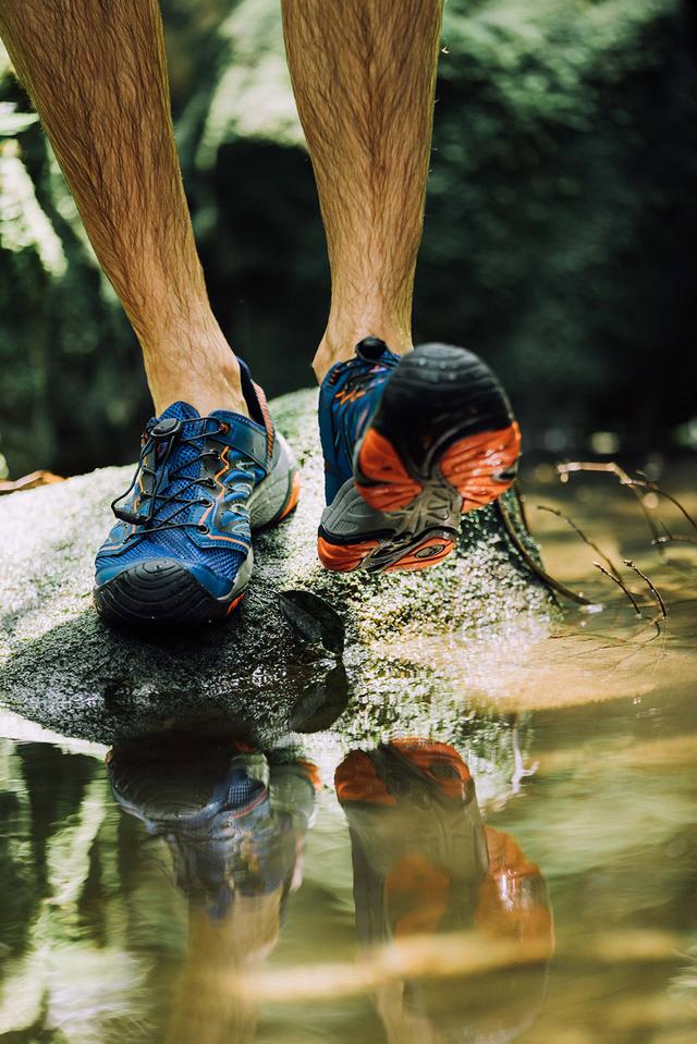 一起去爬山,夏日戶外徒步帶上“它們”讓旅程更有趣