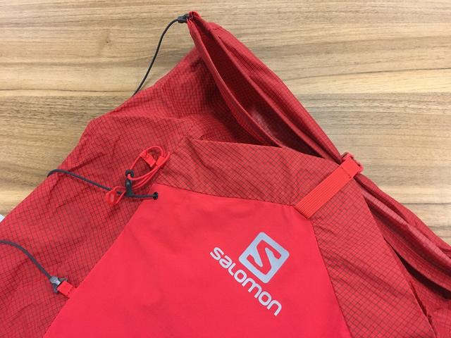 晚上去爬山,這些戶外裝備用品性能不能忽視