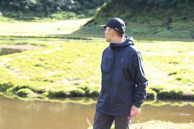 山浩Mountain Hardwear沖鋒衣和沖鋒褲實測,陪你走濕路