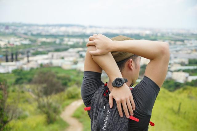 Garmin佳明instinct本能solar太陽能戶外腕表測評