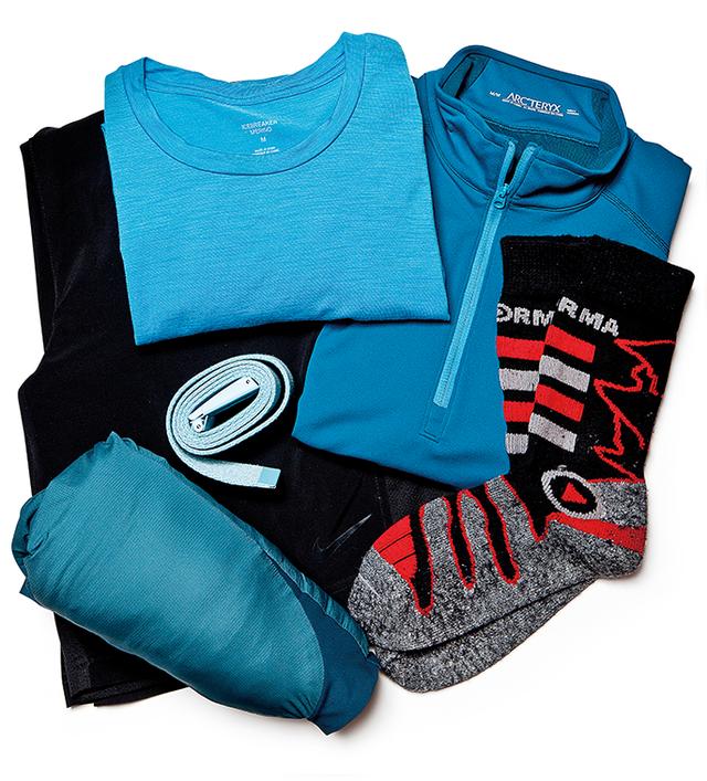 你戶外徒步登山時,背包都帶了什么?