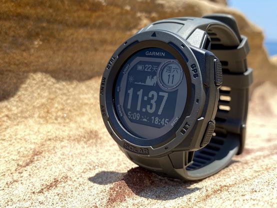 佳明手表好嗎?Garmin佳明Instinct太陽能腕表開箱實測