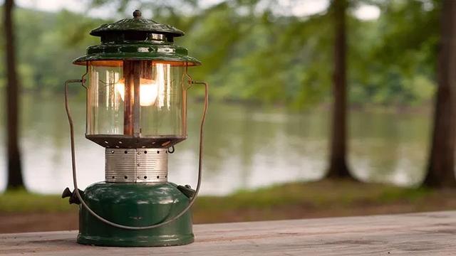 帶老人去哪里玩好?老年人也可以體驗戶外露營