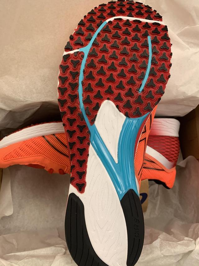 亞瑟士Ascis虎走跑鞋再升級,Tartheredge 2開箱及體驗