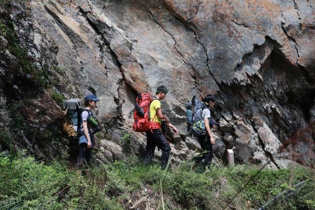 看測評買好貨,攀山鼠klattermusen耐磨登山長褲體驗