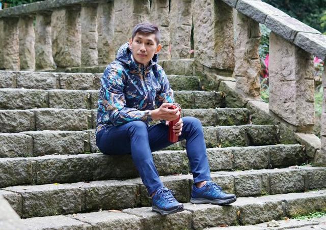 Columbia哥倫比亞沖鋒衣和徒步鞋測評,OmniTech有多強?