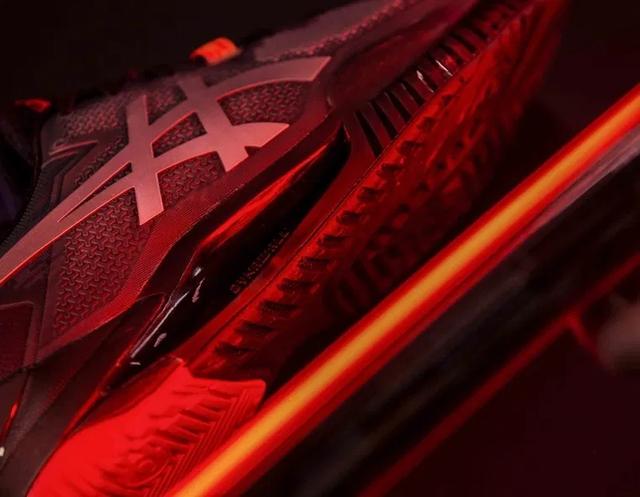 ASICS亞瑟士未來東京系列,不同球類運(yùn)動(dòng)裝備繼續(xù)致敬奧運(yùn)