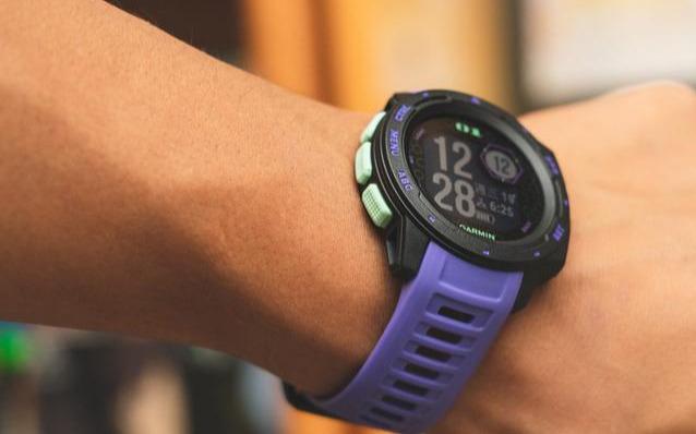 Garmin佳明Instinct聯手新世紀福音戰士聯名款手表開箱分享