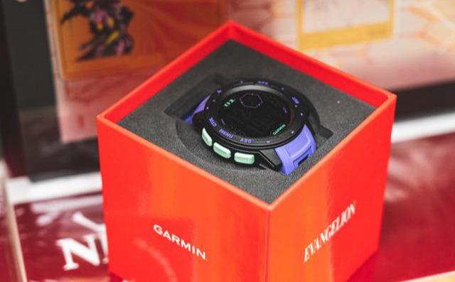 Garmin佳明Instinct聯手新世紀福音戰士聯名款手表開箱分享