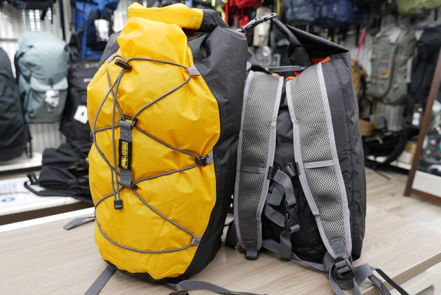 教你如何挑選適合的背包,推薦幾款很多人用的登山?jīng)_頂包