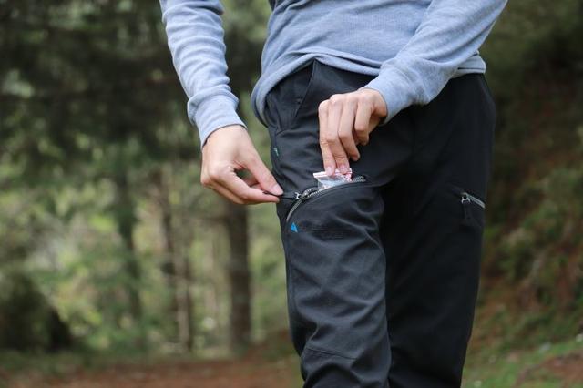 看測評買好貨,攀山鼠klattermusen耐磨登山長褲體驗