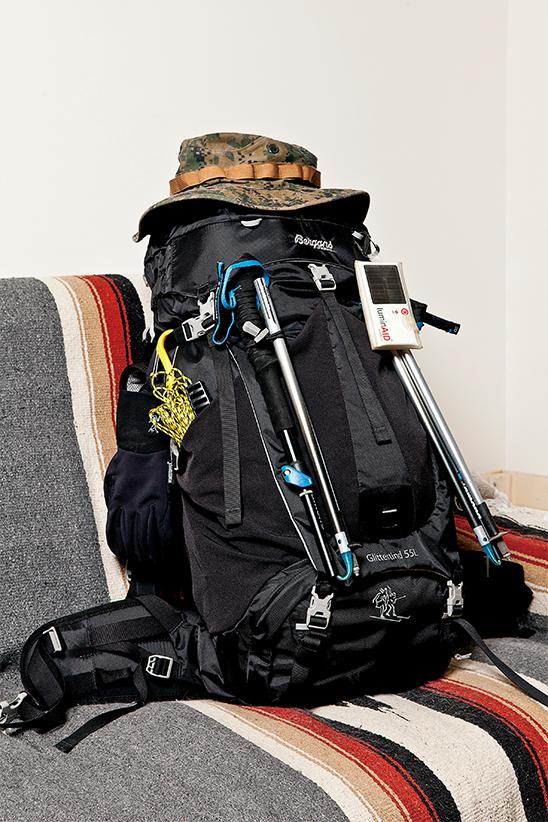 去爬山帶什么裝備呢?看看驢友都喜歡帶上什么樣的裝備