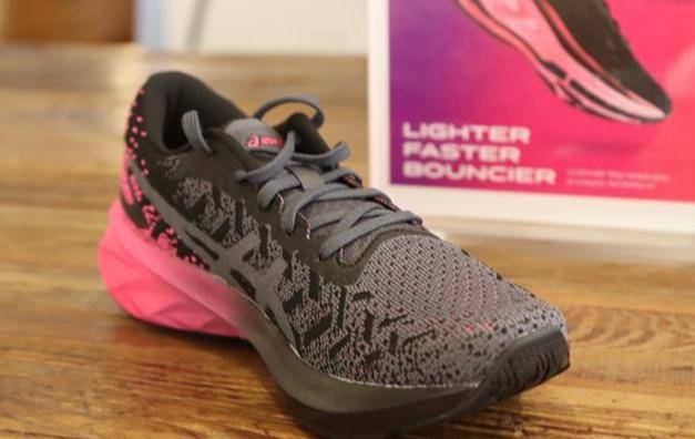 ASICS亞瑟士最新力作DYNABLAST跑鞋,揮別傳統亞瑟膠