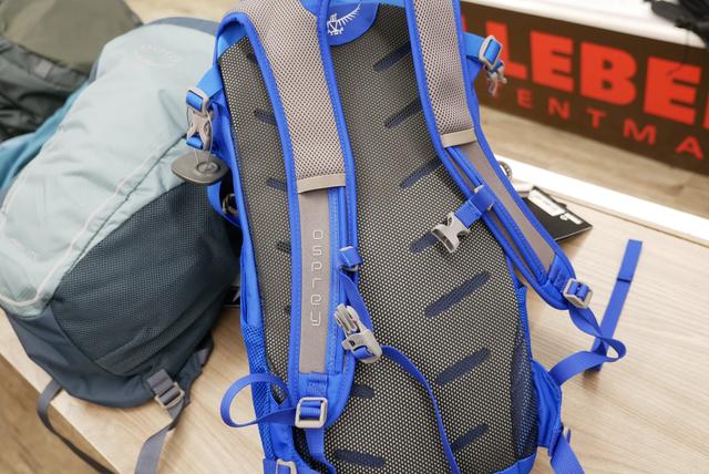 教你如何挑選適合的背包,推薦幾款很多人用的登山?jīng)_頂包