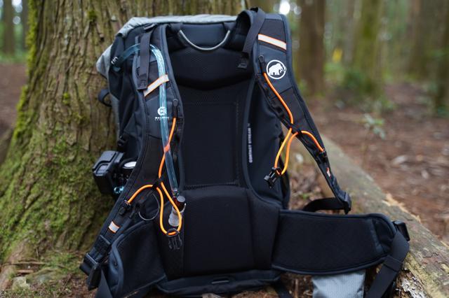 mammut猛犸象背包評測,了解下適合情侶背的登山包