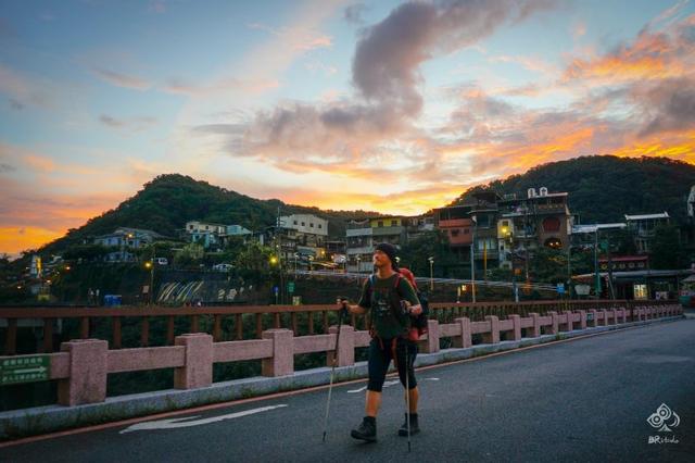 重裝徒步三日活動，戶外鞋、背包和羊毛衣襪測評體驗