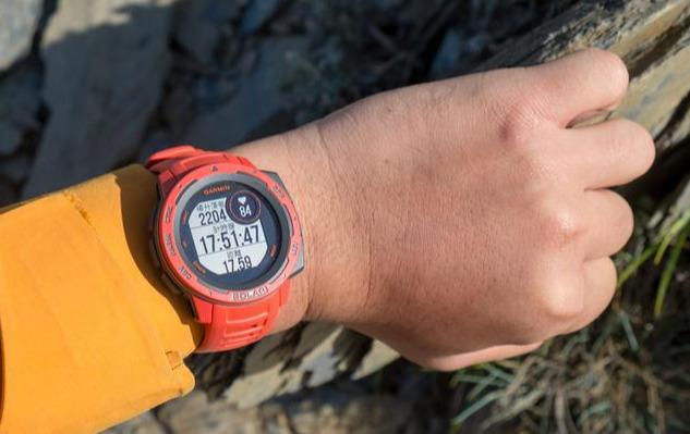 Garmin佳明instinct太陽(yáng)能運(yùn)動(dòng)腕表,你想知道的測(cè)評(píng)在這里