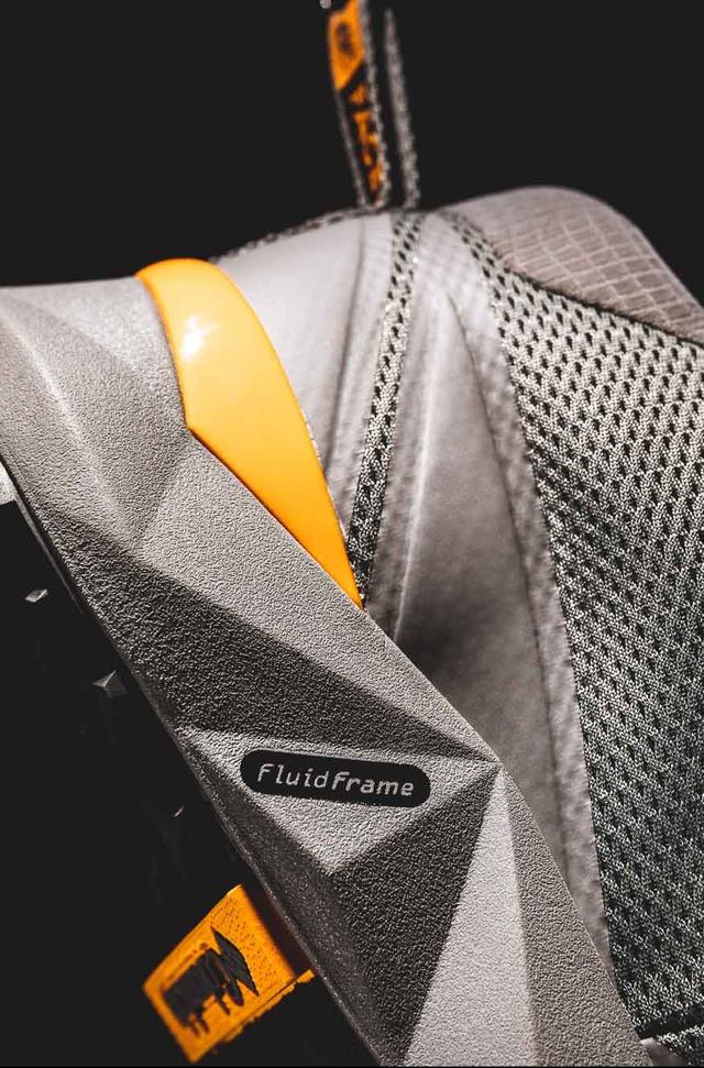 兼具顏值與機能的Columbia哥倫比亞Facet登山鞋,勇敢出走吧