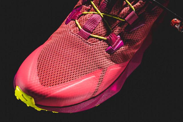 兼具顏值與機能的Columbia哥倫比亞Facet登山鞋,勇敢出走吧