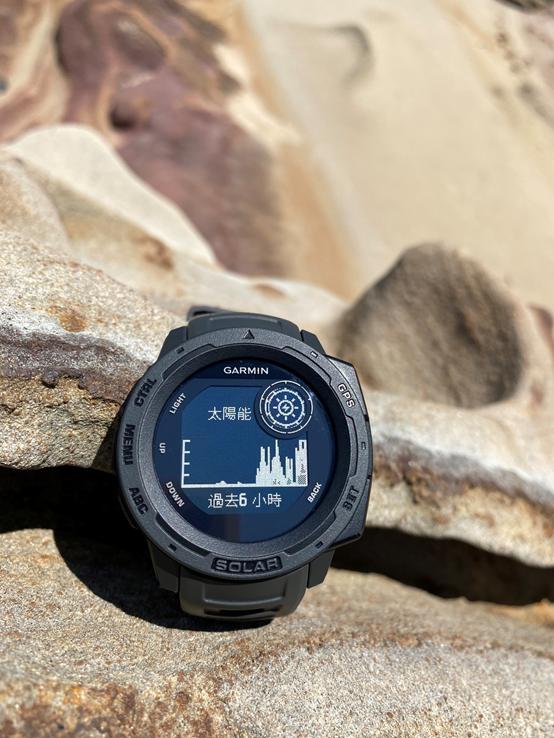 佳明手表好嗎?Garmin佳明Instinct太陽能腕表開箱實測