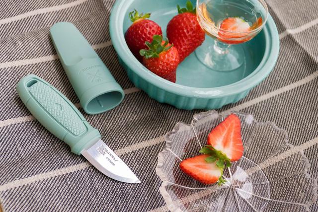 瑞典Mora莫拉短刀,不只戶外也適合日常使用