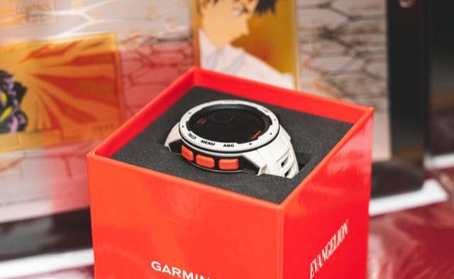 Garmin佳明Instinct聯手新世紀福音戰士聯名款手表開箱分享