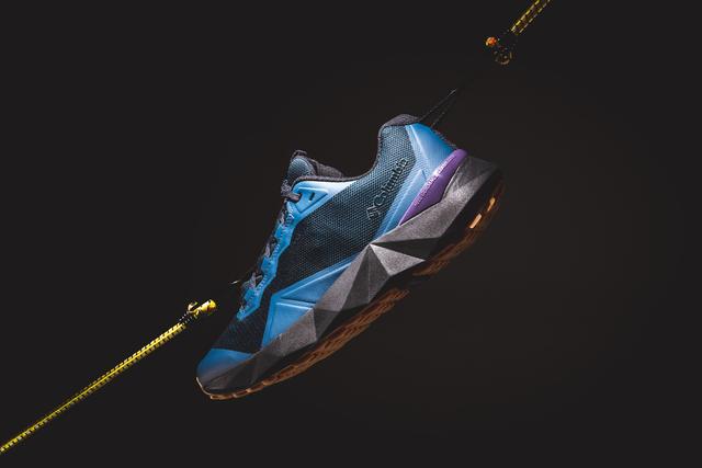 兼具顏值與機能的Columbia哥倫比亞Facet登山鞋,勇敢出走吧