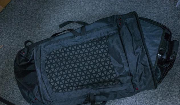 小眾戶外品牌,Boreas北風之神多用途防水背包開箱