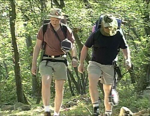 想出外爬山,戶外山系穿搭讓你從路人變男神