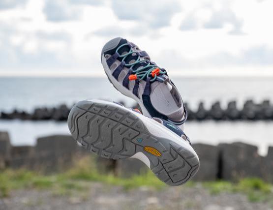 KEEN輕量涼鞋實測,女孩夏天光腳穿涼鞋是一種什么樣的體驗?