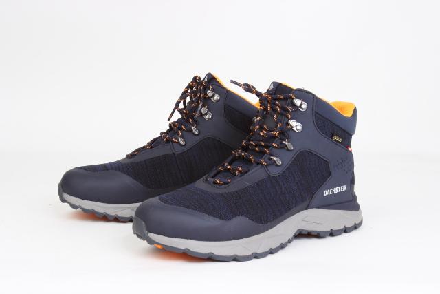 國內認識的人不多,實測這雙DACHSTEIN(達赫斯坦)戶外徒步登山鞋
