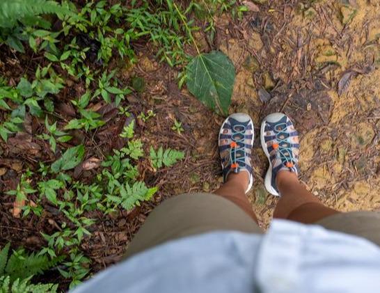 KEEN輕量涼鞋實測,女孩夏天光腳穿涼鞋是一種什么樣的體驗?