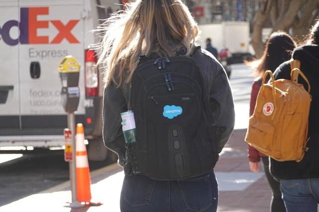 以后就穿這幾個戶外運動品牌,穿出正宗硅谷精英們的