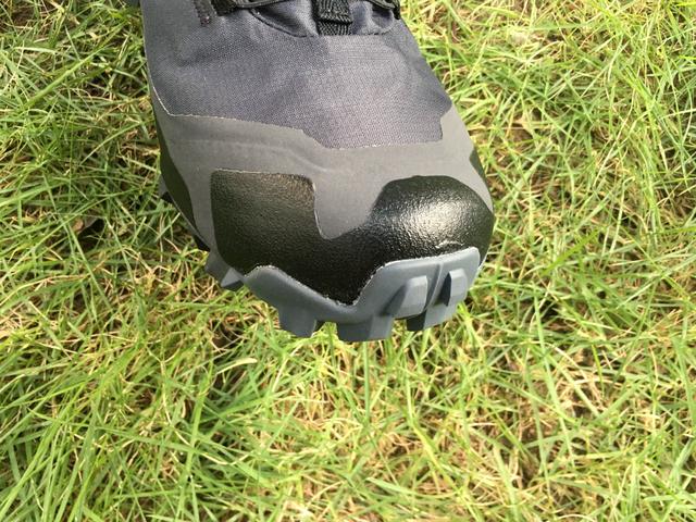 Salomon薩洛蒙登山鞋靈活又輕巧,顛覆傳統(tǒng)登山鞋的測評體驗